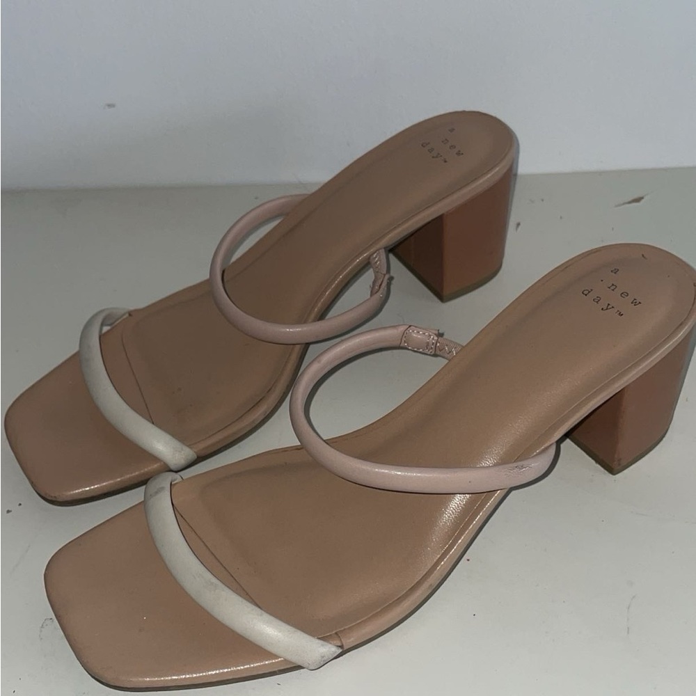 Women's Tan and Cream Block Heel Sandals Heels